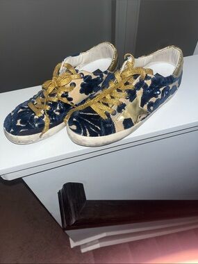 Golden Goose Navy Velvet/ Gold size 36